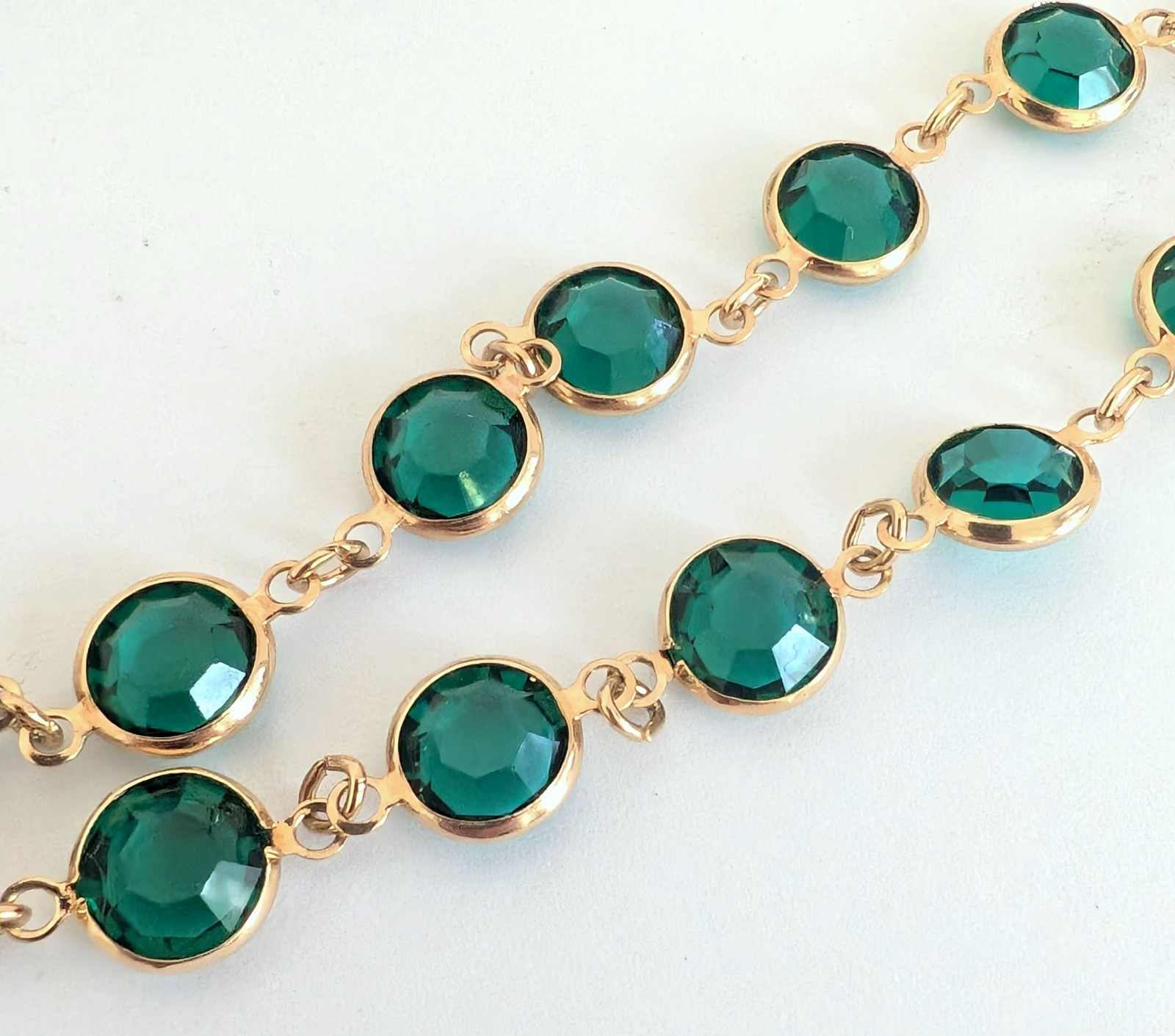 Gorgeous Vintage Bezel Set Dark Green Crystal Necklace & Clip Earrings Set