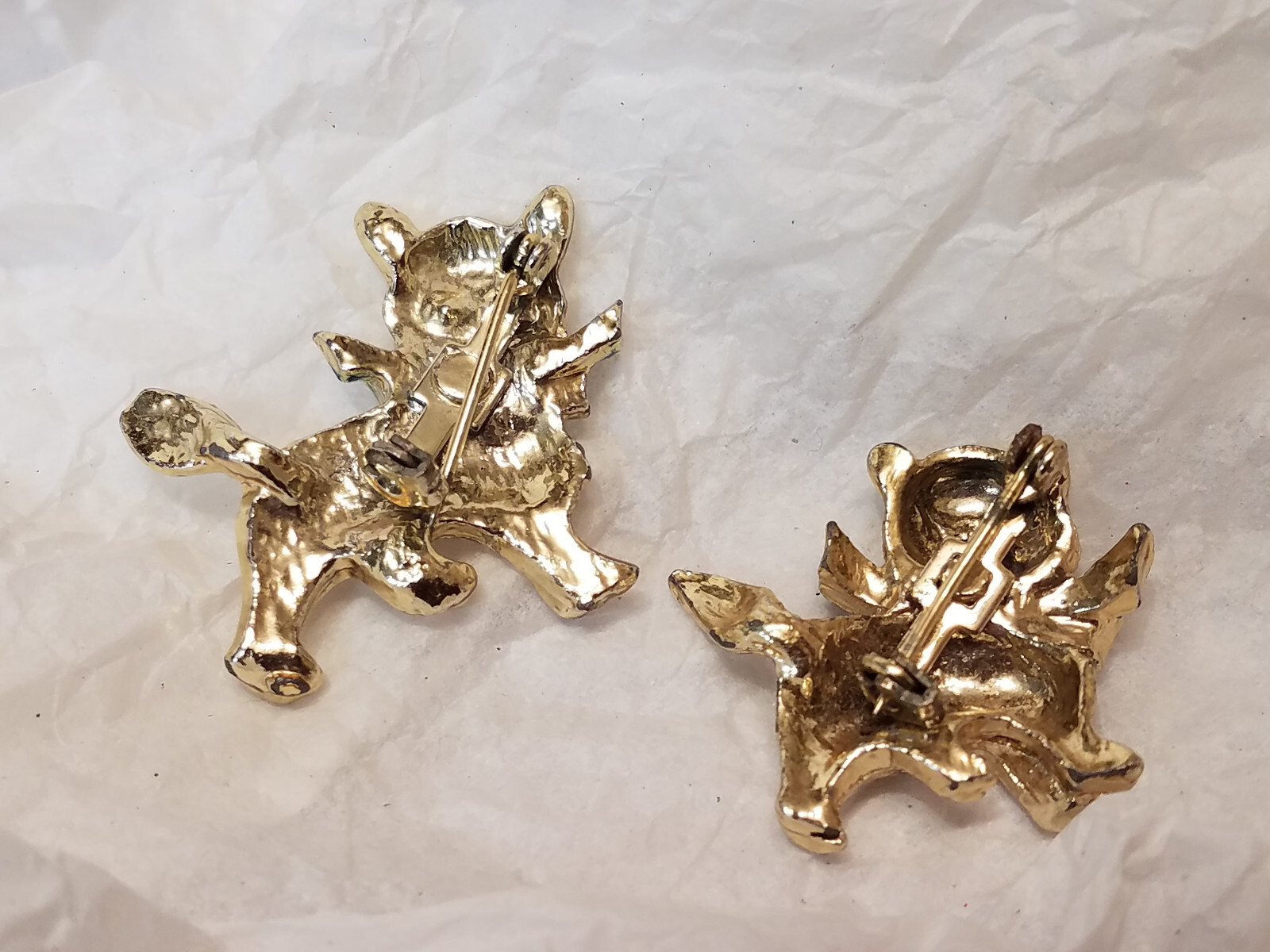 Lot of 2 Miniature Vintage Cats Christmas Brooch about 1 inch each