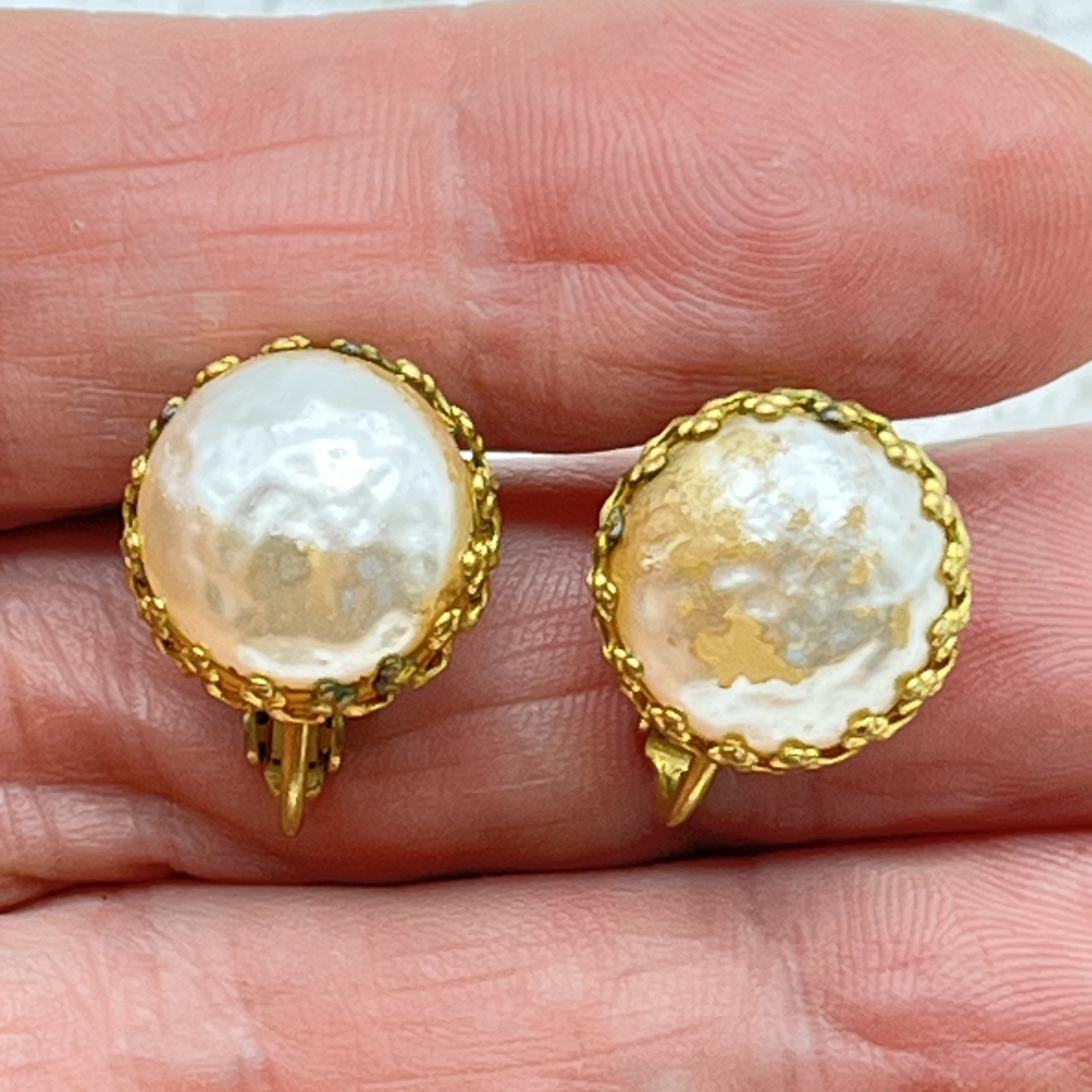 Vintage Miriam Haskell Earrings Faux Pearl Screw Backs .5″ AS IS