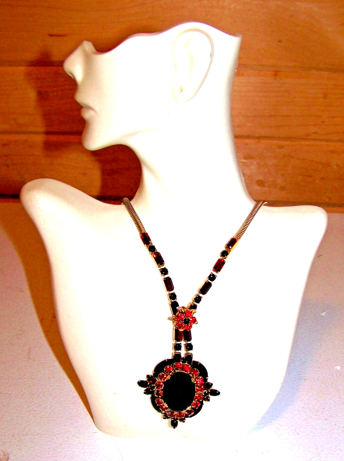 Vintage Red & Black Glass Rhinestone Pendant Necklace Prong Set Art Deco