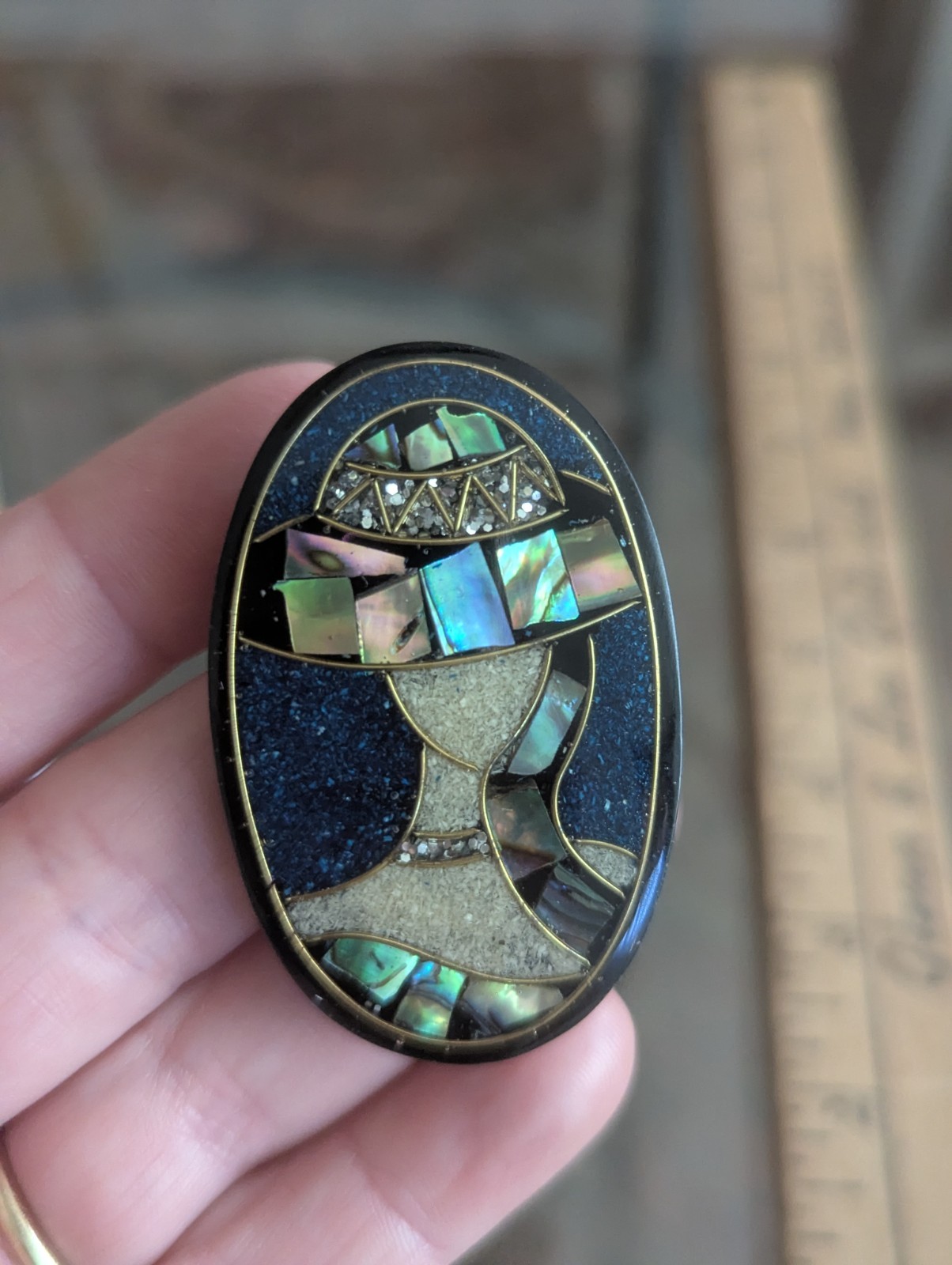 Vintage Mosaic Inlay Brooch Lee Sands Style Lady Hat Oval Abalone Paua Art Deco