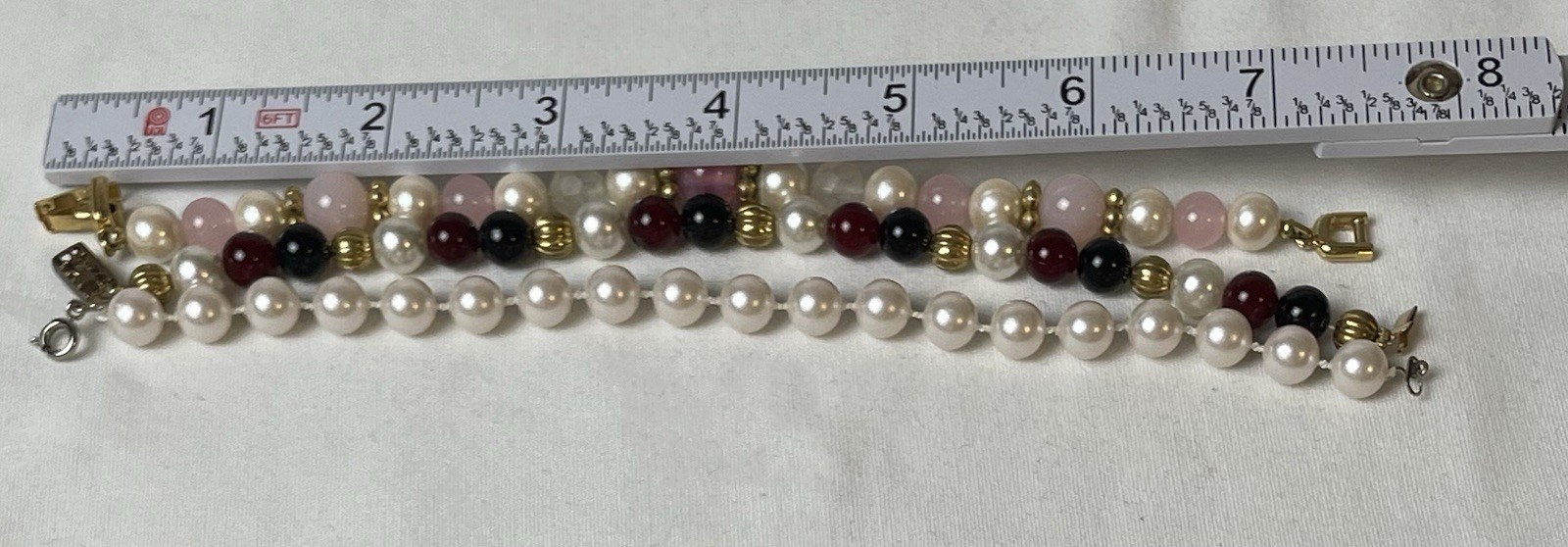Lit 3 Vtg Faux Pearl Beaded Bracelets 7.5” White Pink Black Gold Toned Clasps
