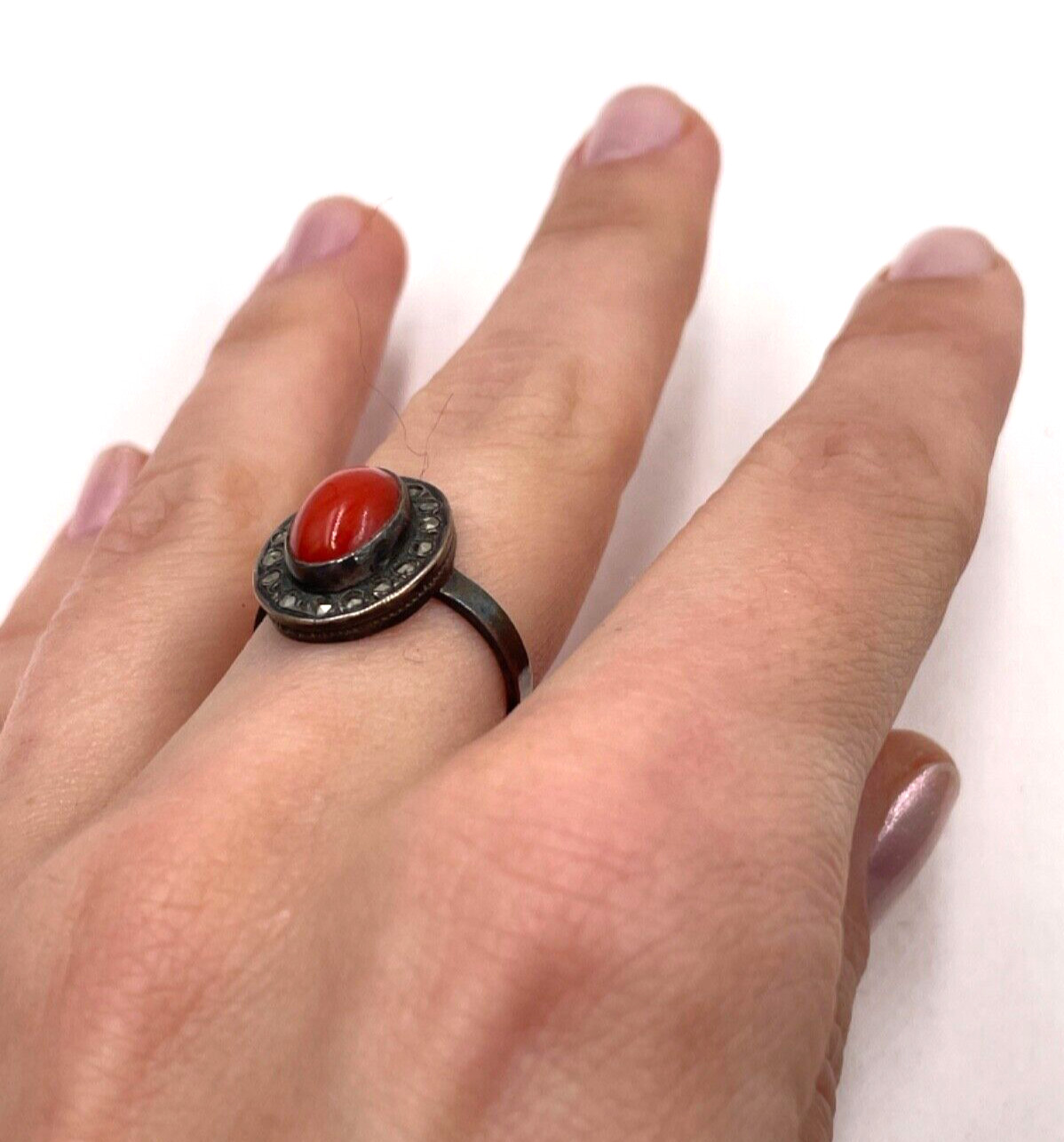 ANTIQUE ART DECO GENUINE CORAL CABOCHON ITALY STERLING SLVR RING MARCASITE HALO