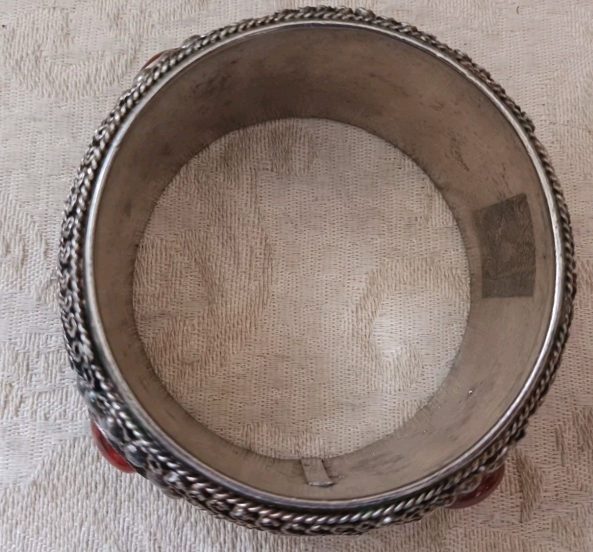Vtg Silver Tone Metal Filigree Cuff Bracelet with Carnelian Red Stone Medieval