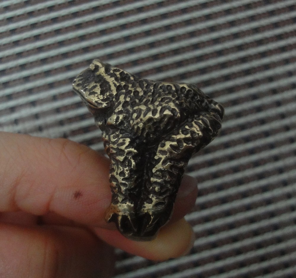 Vintage Style Solid Brass Frog Ring Tiger Stripe Design (20MM) US 10