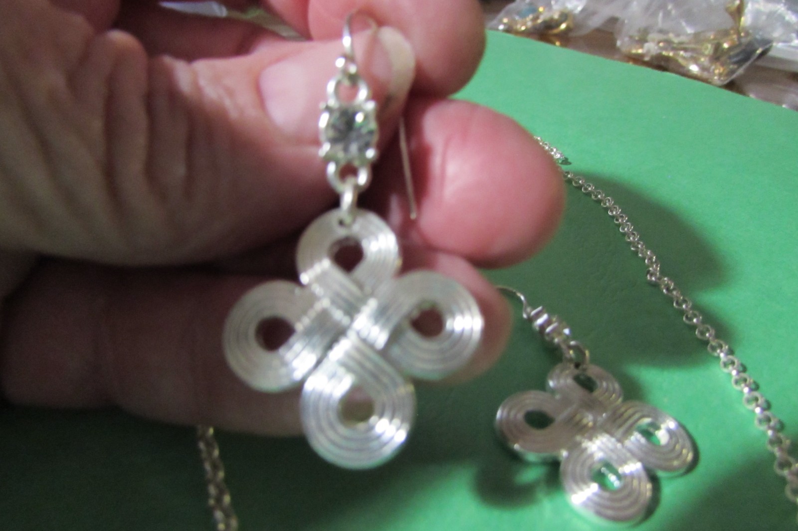 LMN 17″ necklace and almost 2″ pierced earring set silvertone swirl w/rhinestone