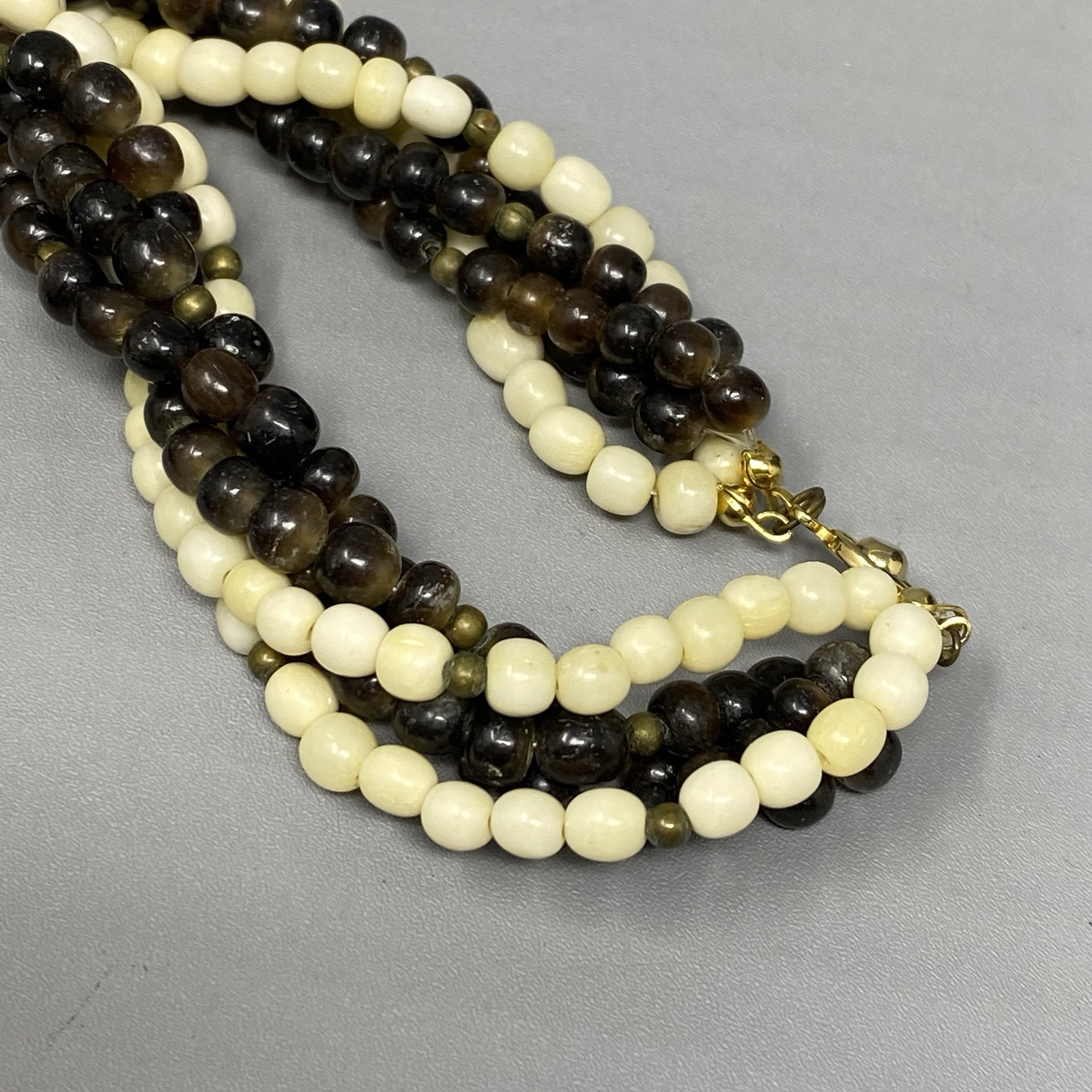 Torsade Twist Necklace Brown White Beads Glass Shell Beach Bohemian Collar 22″