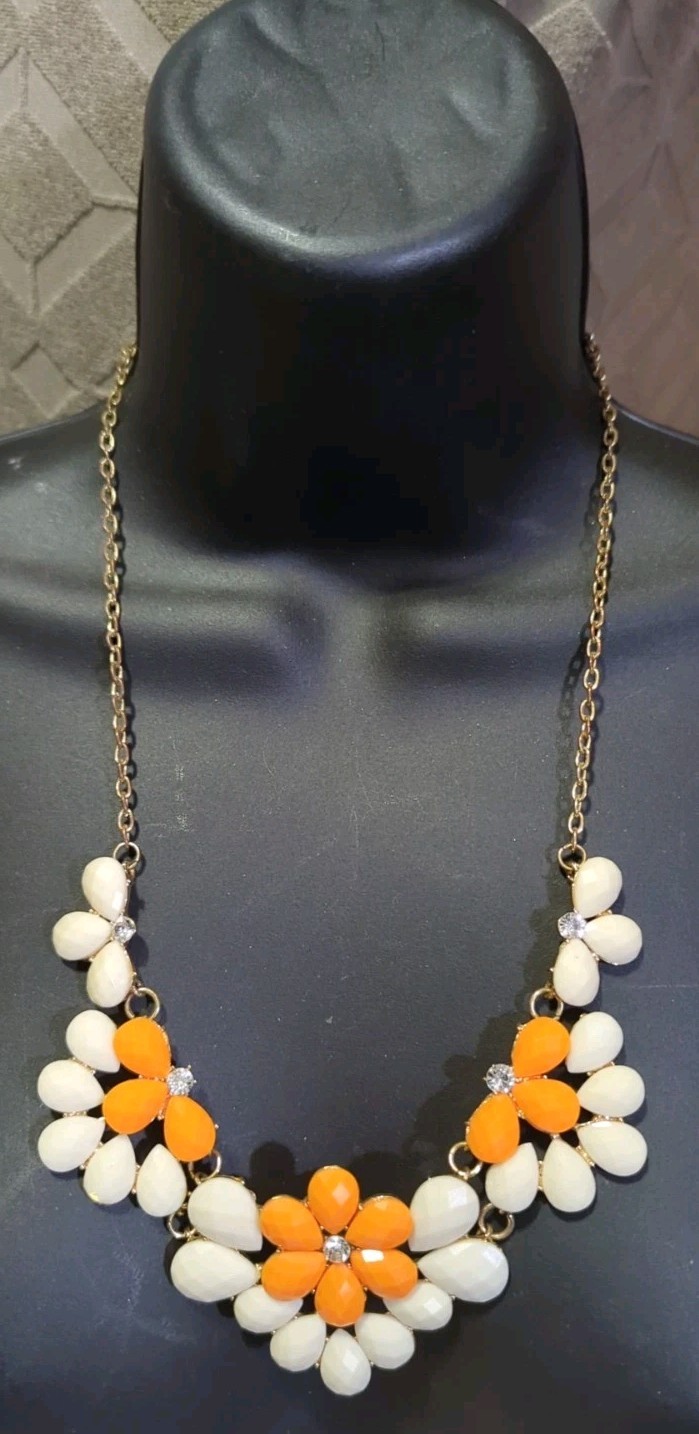 BIB Gold tone Orange & Cream with Rhinestones Scoop Necklace Vintage 70s