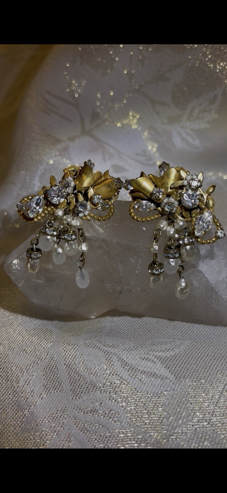 Vintage Originals by Robert Pearl Rhinestone Dangle Clip On Earrings Mid Century