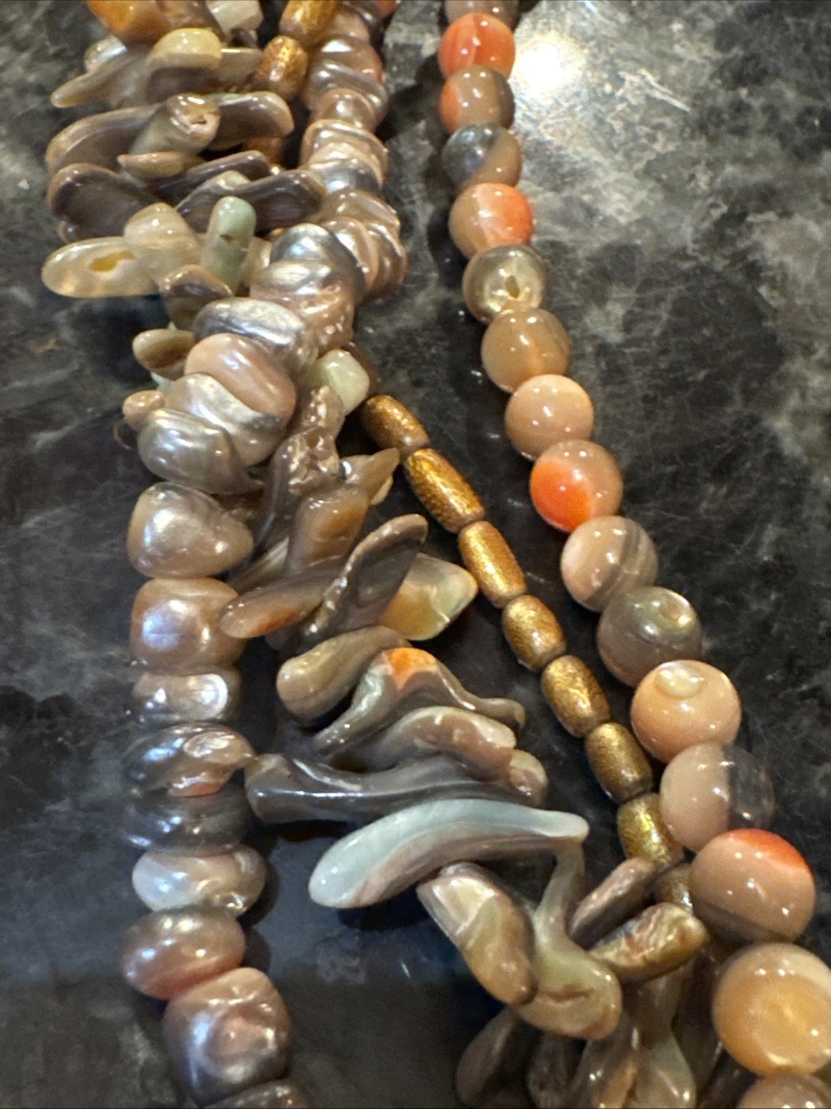 Vtg HELGA WAGNER 4 Strand Polished Shell Fall Bronze Gold Seashell 17″ Necklace