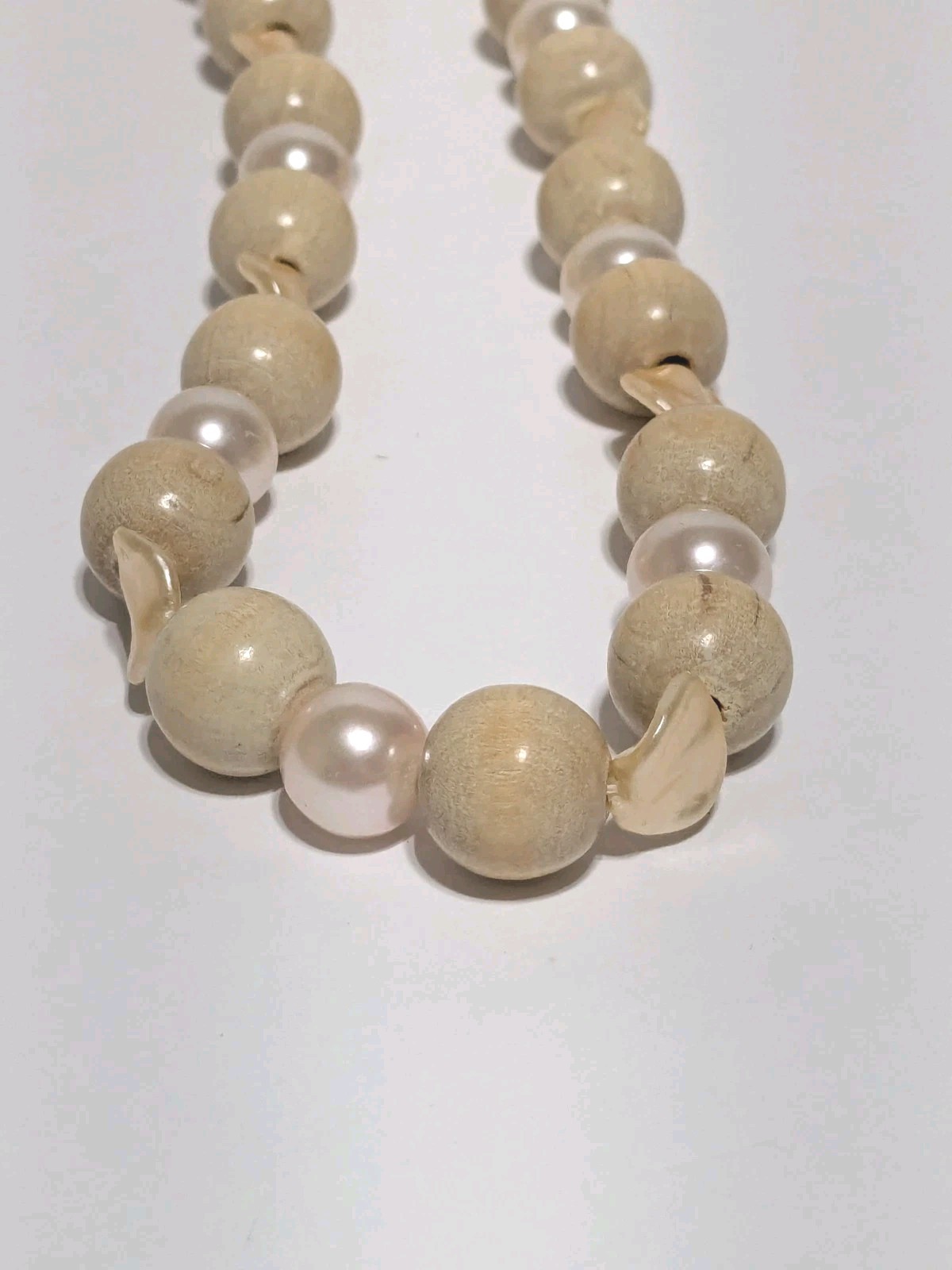 Vintage Wood Bead, Shell & Imitation Pearl Necklace. Light Colors 14″. BOHO