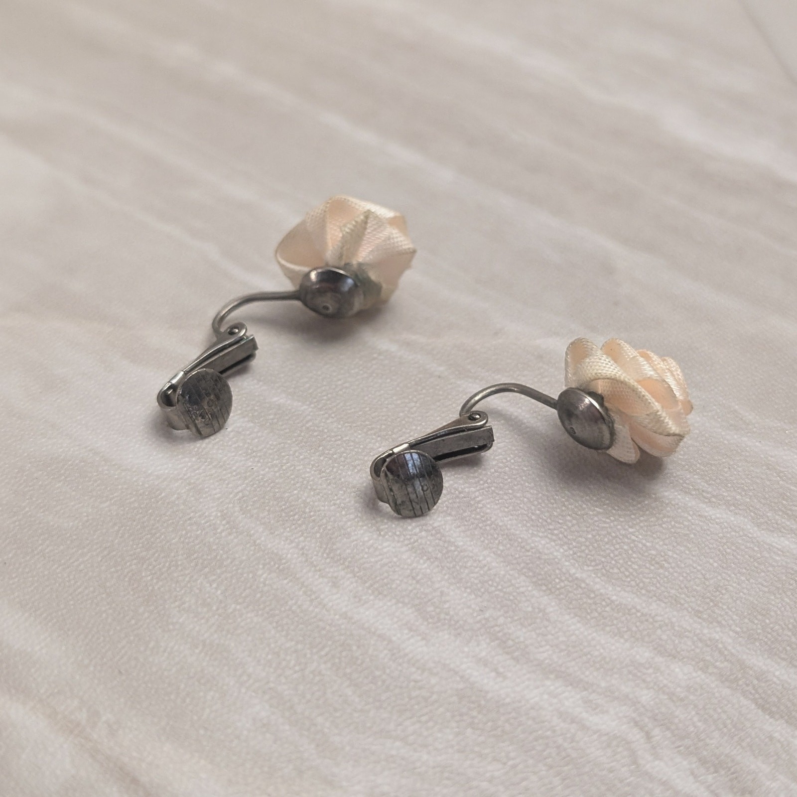 Vintage Clip On Earrings Very Light Peachy Pink Fabric Rose