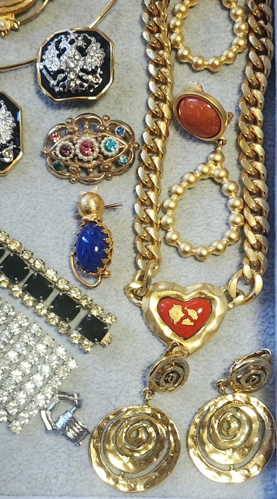 VtgJewelry Lot 20pc Juliana #6786 Joan Rivers Crown Trifari Miriam Haskell C855