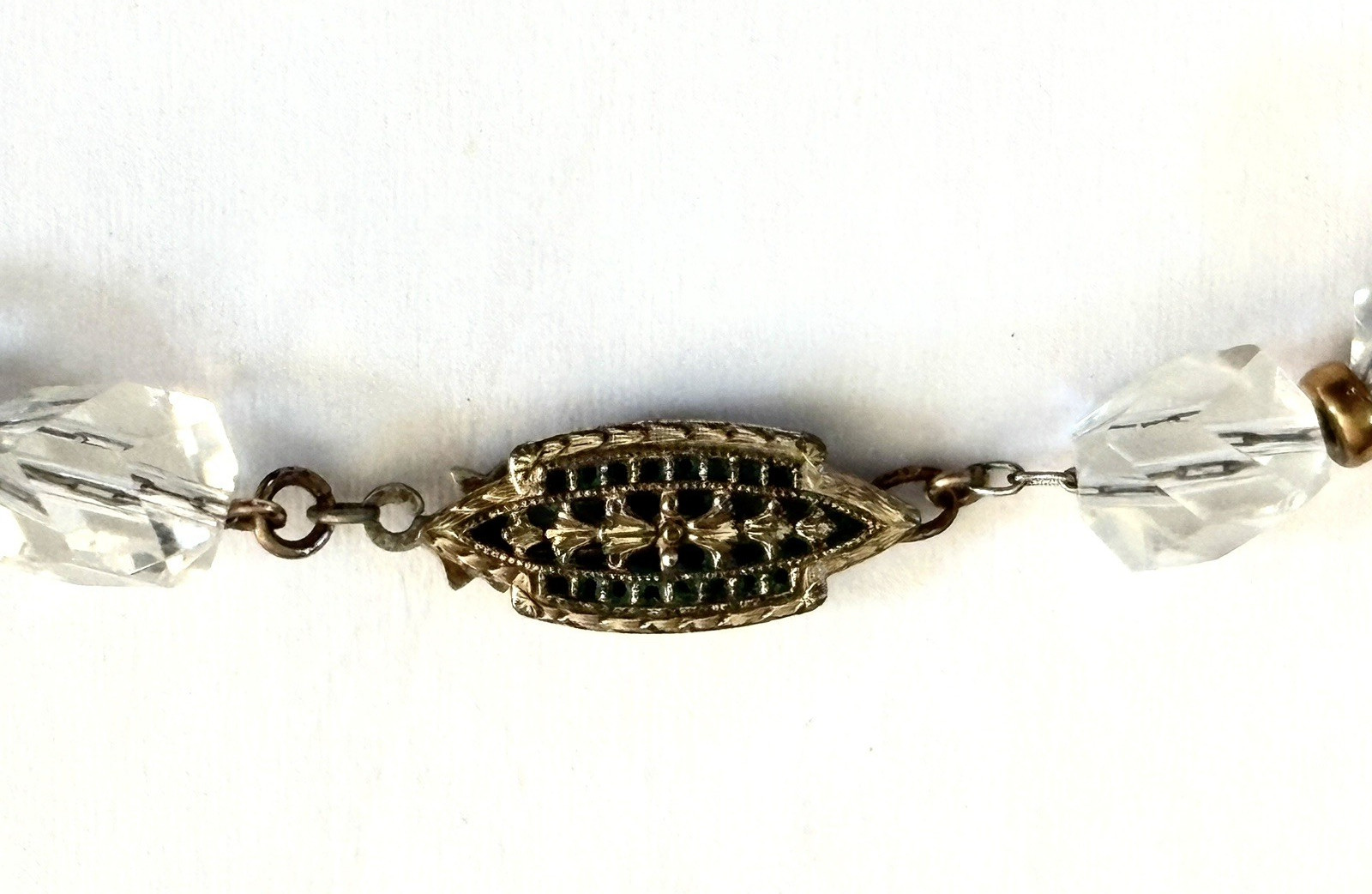 Vintage Art Deco Crystal/Faceted Glass Graduated Beaded Necklace Strung on Chain