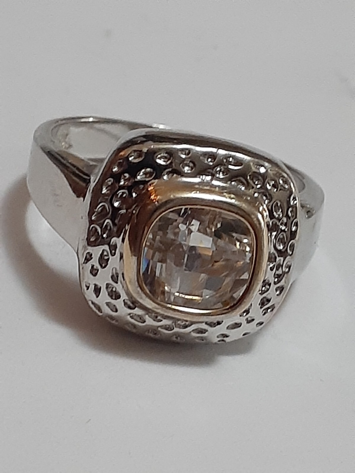 18K GE cocktail ring channel set cushion cut clear CZ stone size 8.5