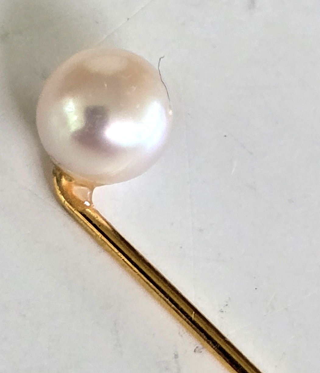 Vintage Genuine Pearl Gold Tone Stick Pin 3-1/16″