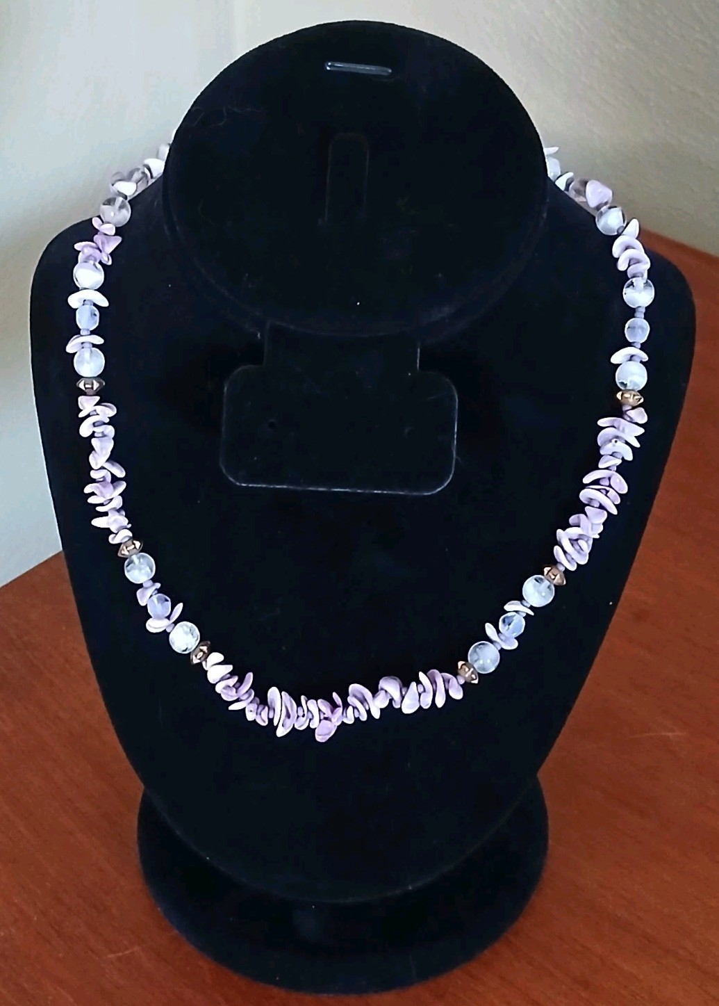 Vtg Miriam Haskell Lavendar Shell With White&Clear Art Glass Beaded Necklace 16″