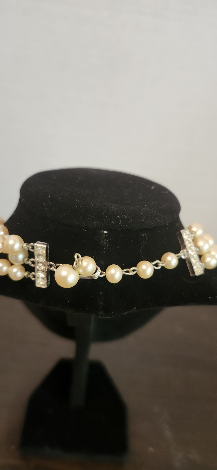 Vintage 3 Strand Faux Pearl Necklace w/Fish Hook Clasp 15″