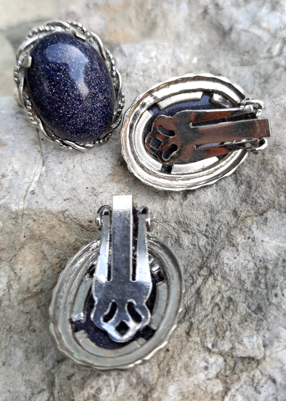 Vintage Sterling Silver Purple/Blue Sunstone Ring & Free Clip Earrings Beautiful