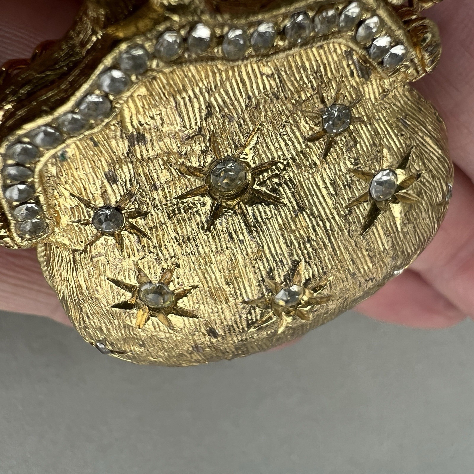 Vintage Purse Necklace Locket Pill Box Gold Tone Rhinestone q3z