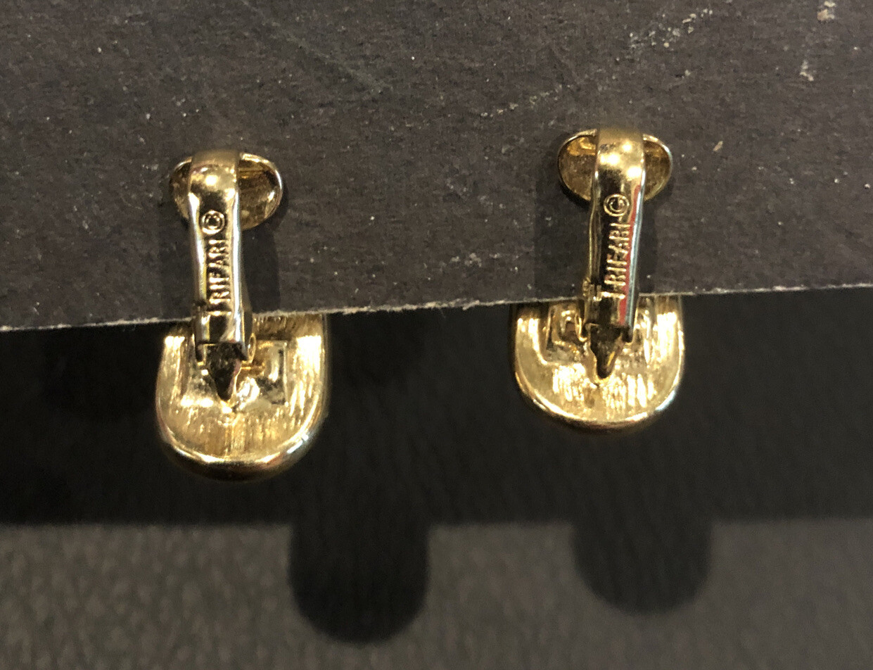 70s Signed TRIFARI Crown Goldtone Red Enamel Clip-On Earrings