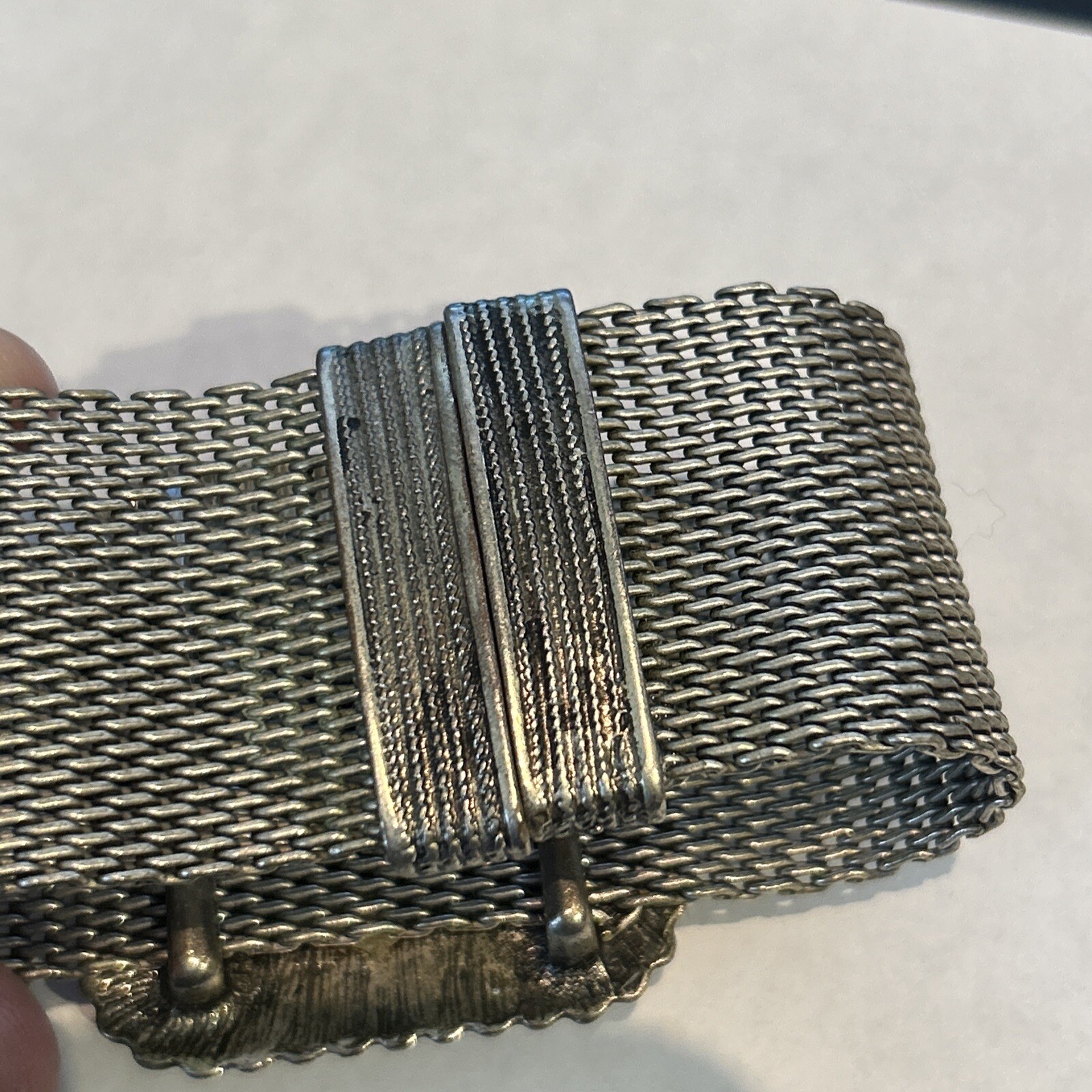 Chunky Vintage Look Silver Tone With Black Central Stone Art Deco Mesh Bracelet