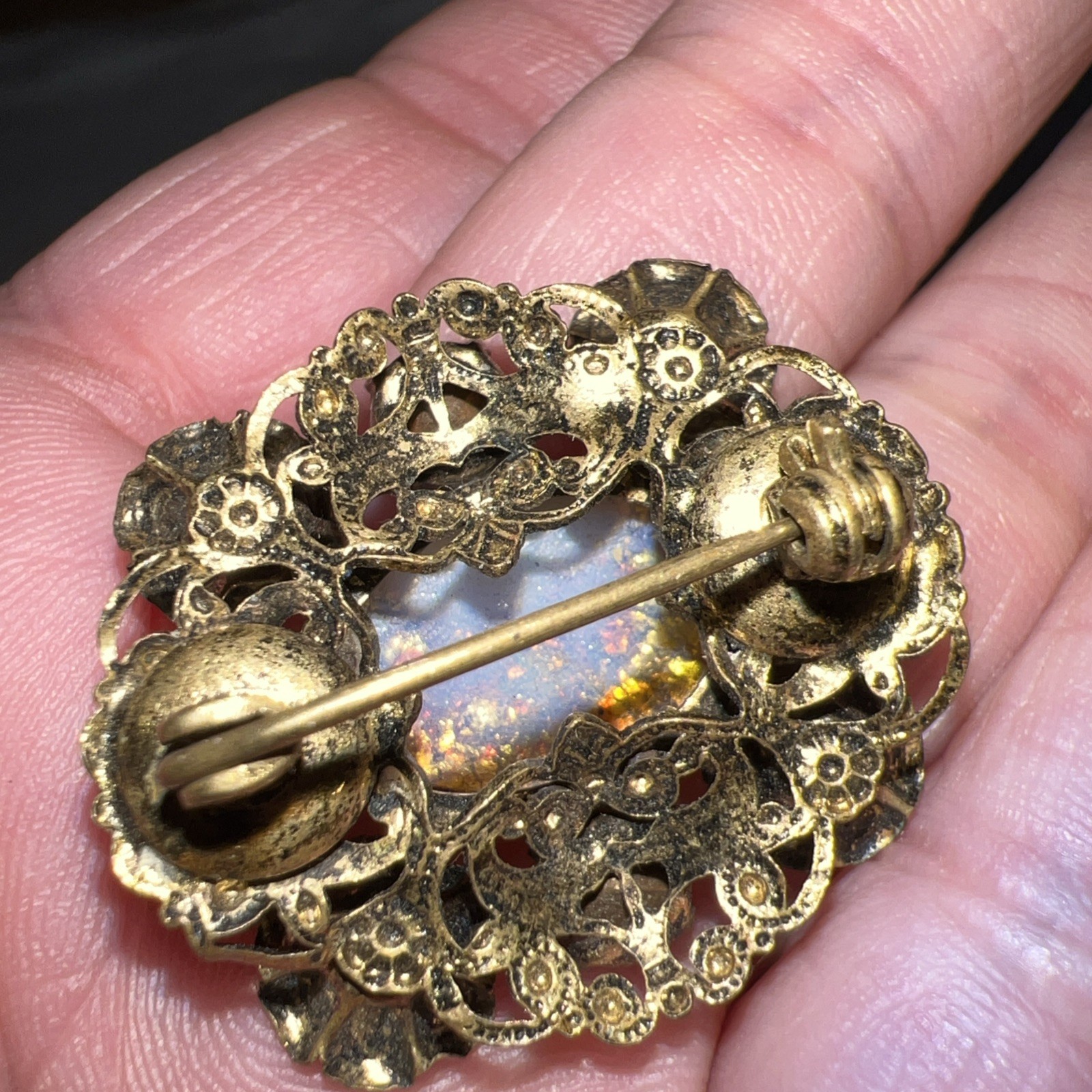 VTG Austrian Style Art Glass Opal Cabochon Pink Rhinestone Filigree Brooch