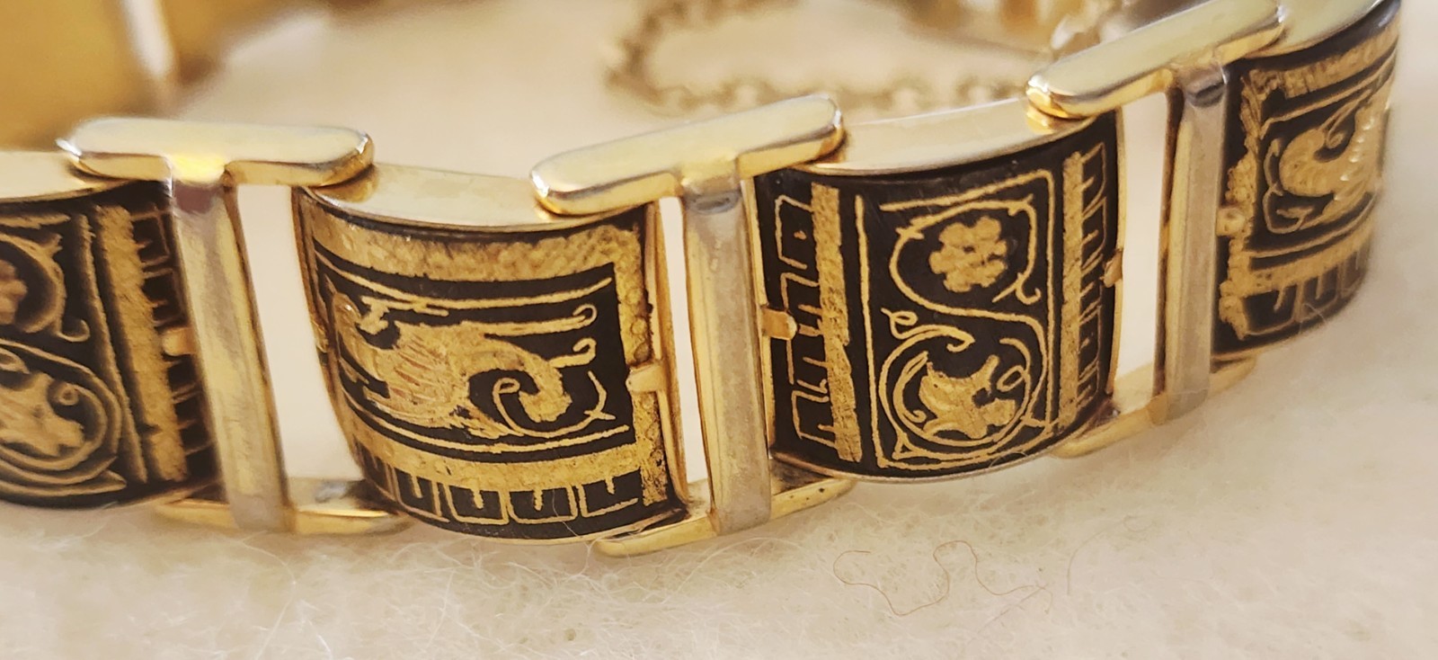 Vintage Damascene Bracelet, Earrings, Ring 7.5″ X 5/8″