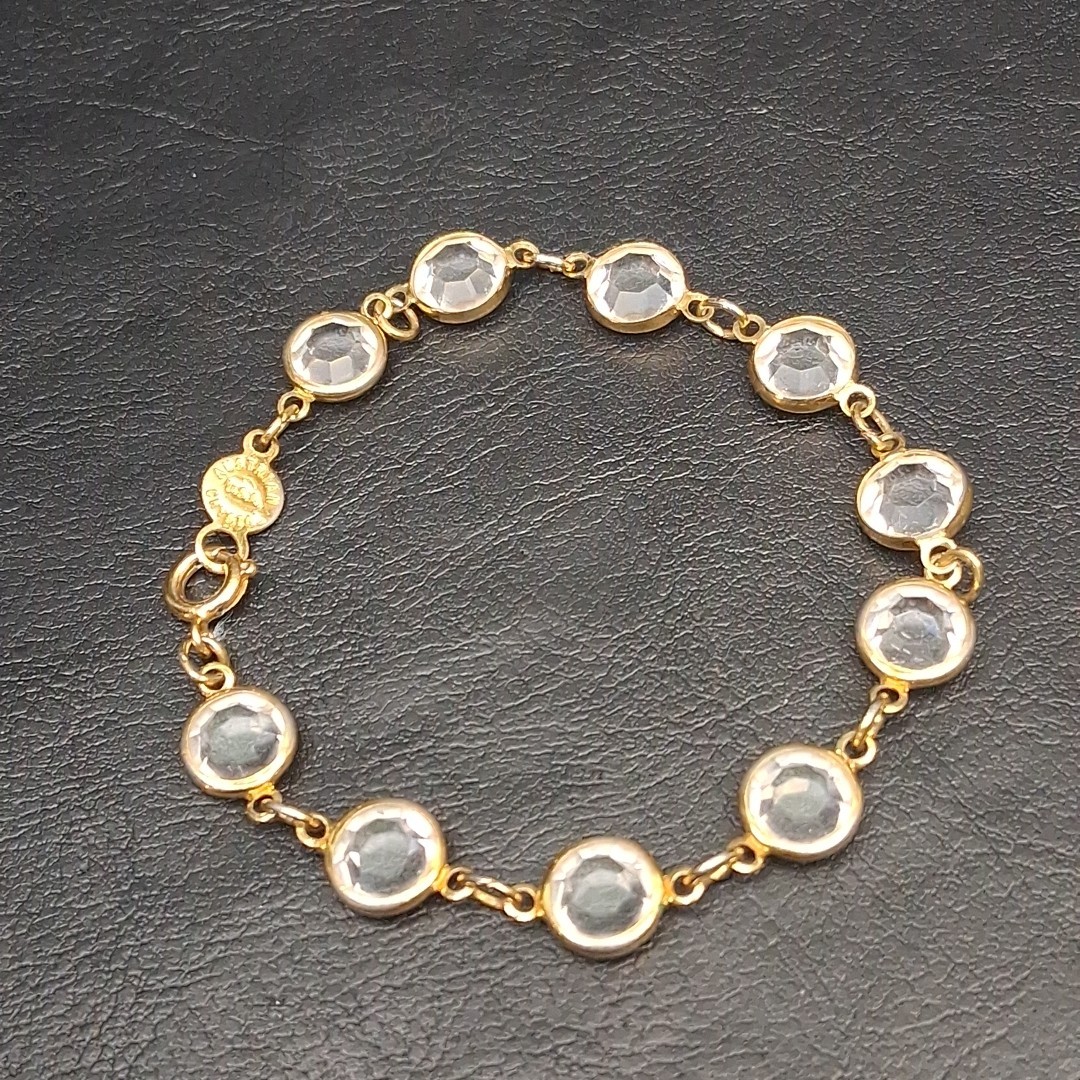Vintage Austrian Crystal USA Link Bracelet Gold Tone. 17.520