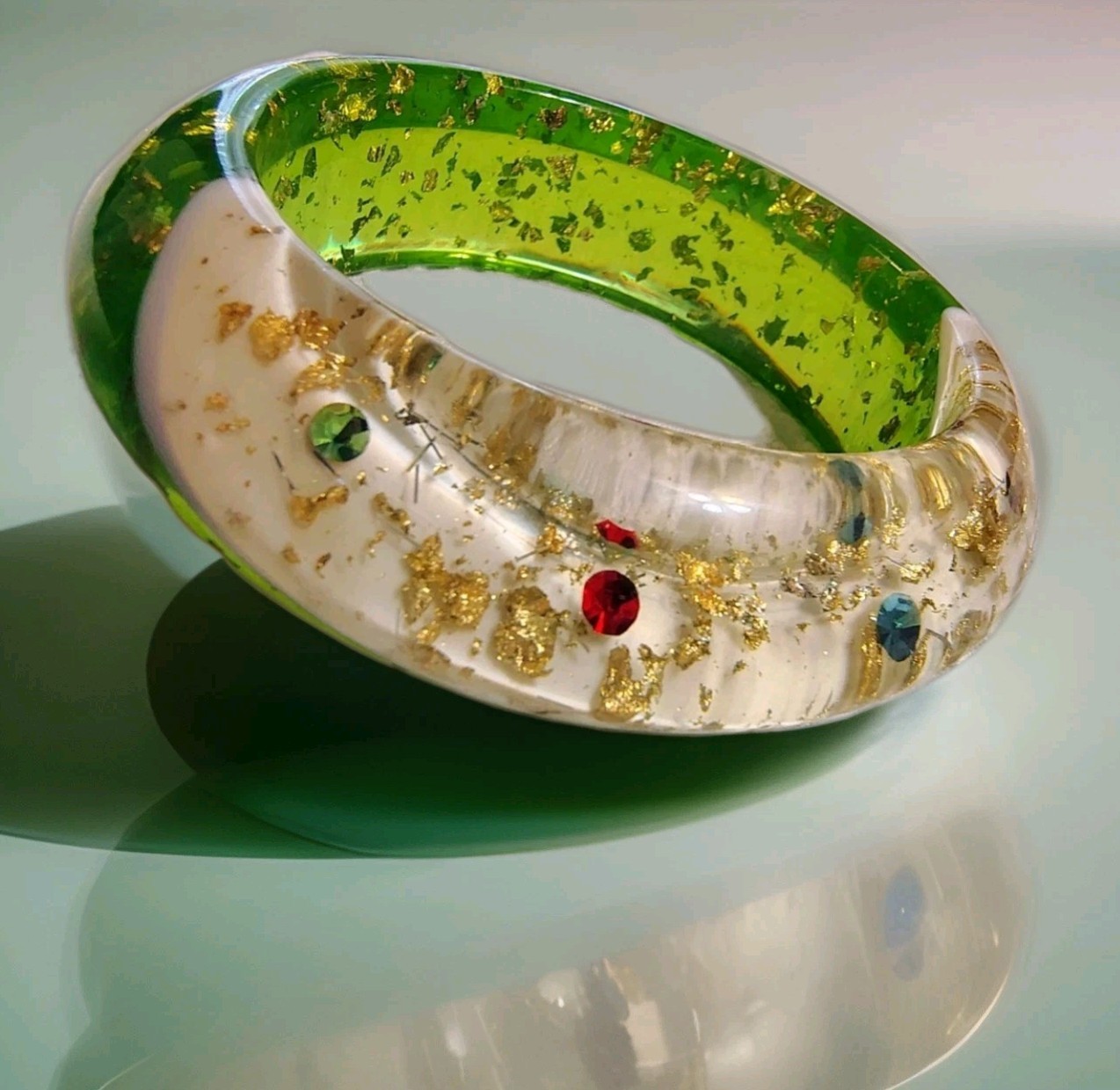 1950s Confetti Lucite Bangle Chunky Atomic Apple Green w/ Gold Foil Bracelet…