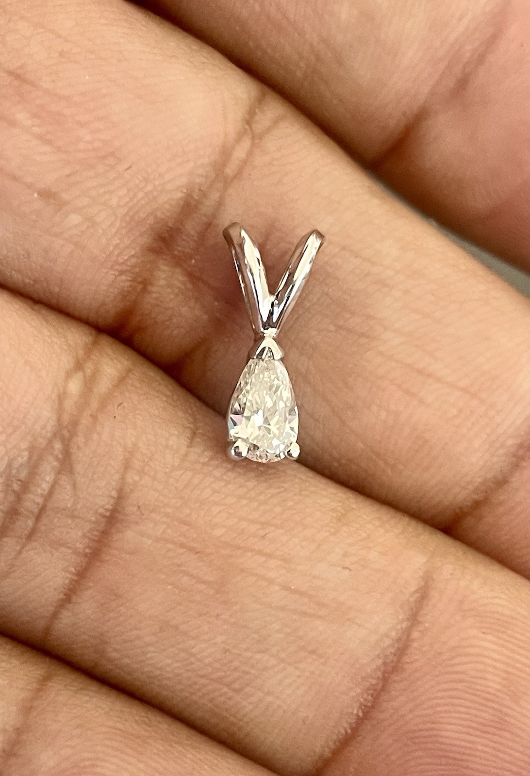 14K White Gold 0.35CT Diamond Solitaire Pendant (S420)