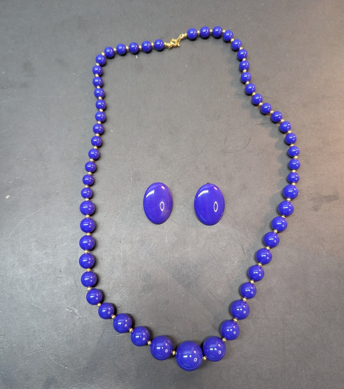 Dark Blue Glass Bead Graduated Retro Vintage Necklace and Clip-on Earrings Set