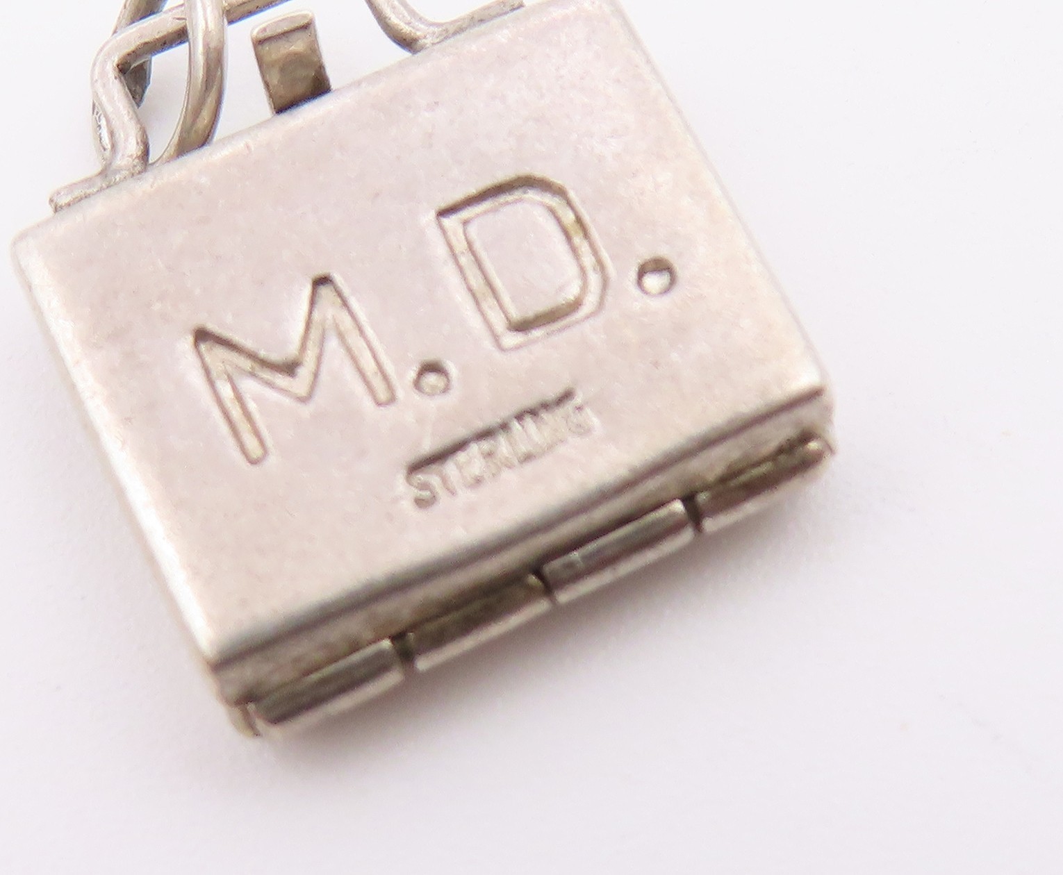 925 Sterling Silver Vintage Safety First Kit Charm Pendant (OPENS) PT21193