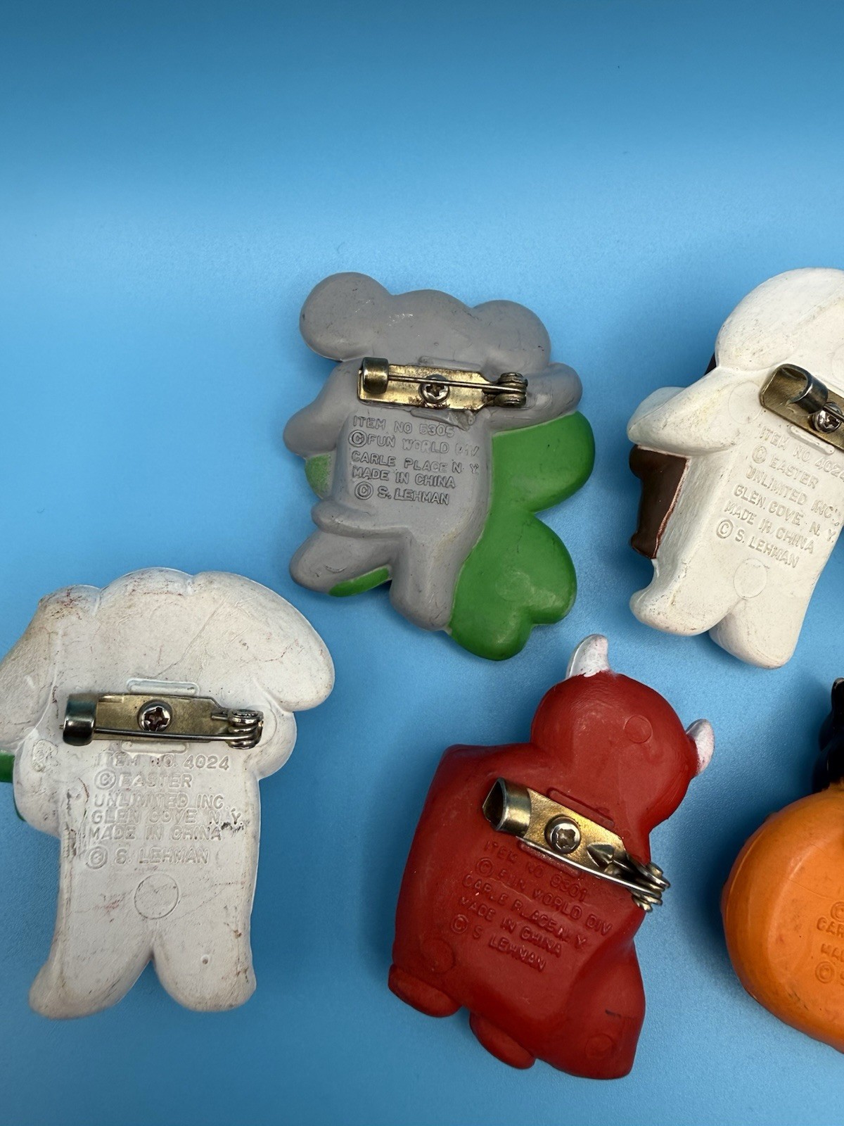 Vintage Fun World Seasonal Brooch Pin Lot 7pc Halloween Easter Christmas