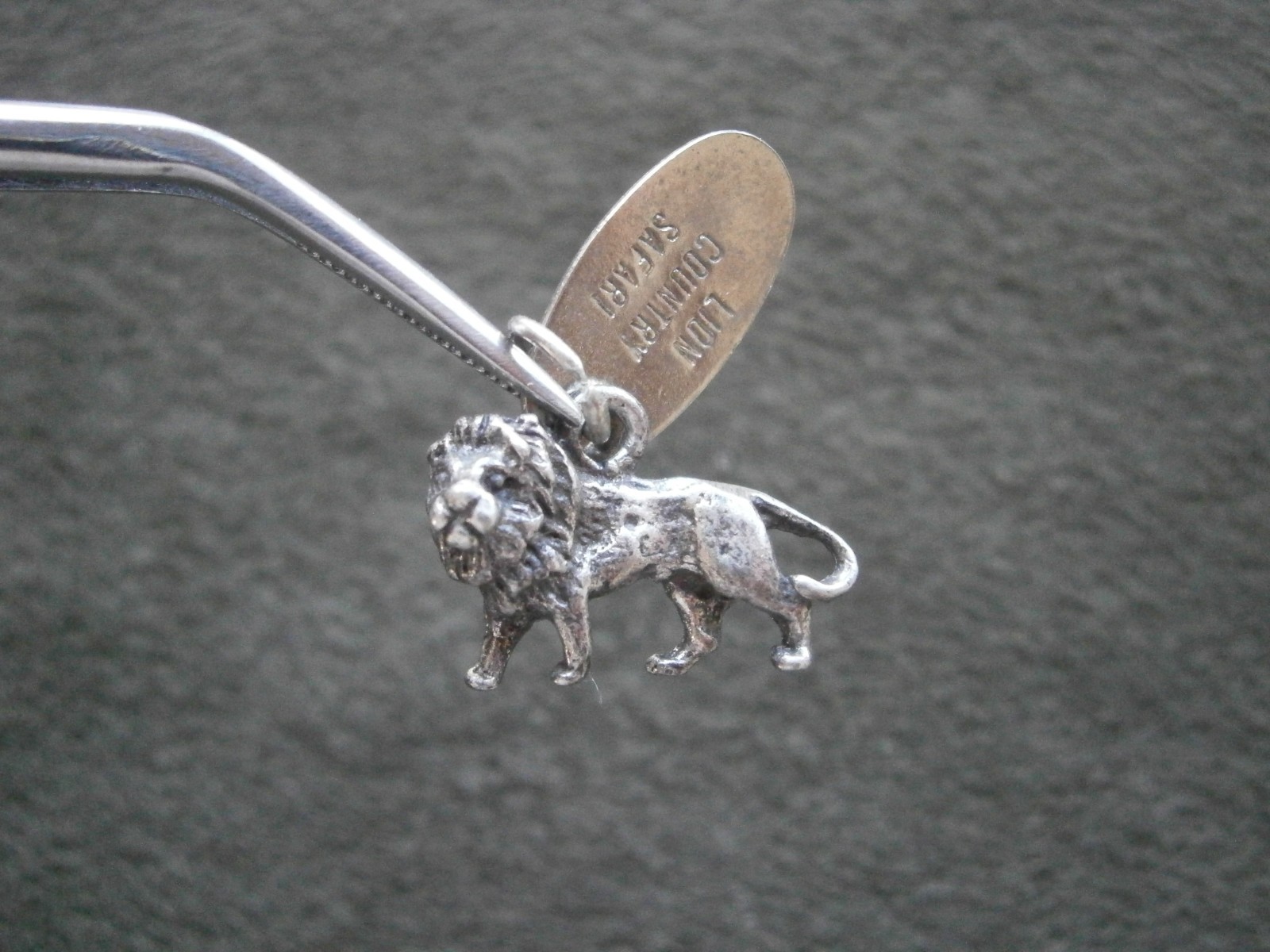 Small Lion Country Safari Lion Vtg Sterling Silver Bracelet Charm Pendant 2.5g