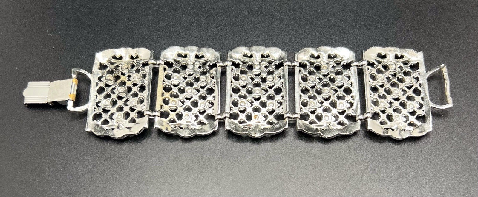 Vintage Rhodium Plated Hearts & Flowers Filigree Wide Link Bracelet 7.25”
