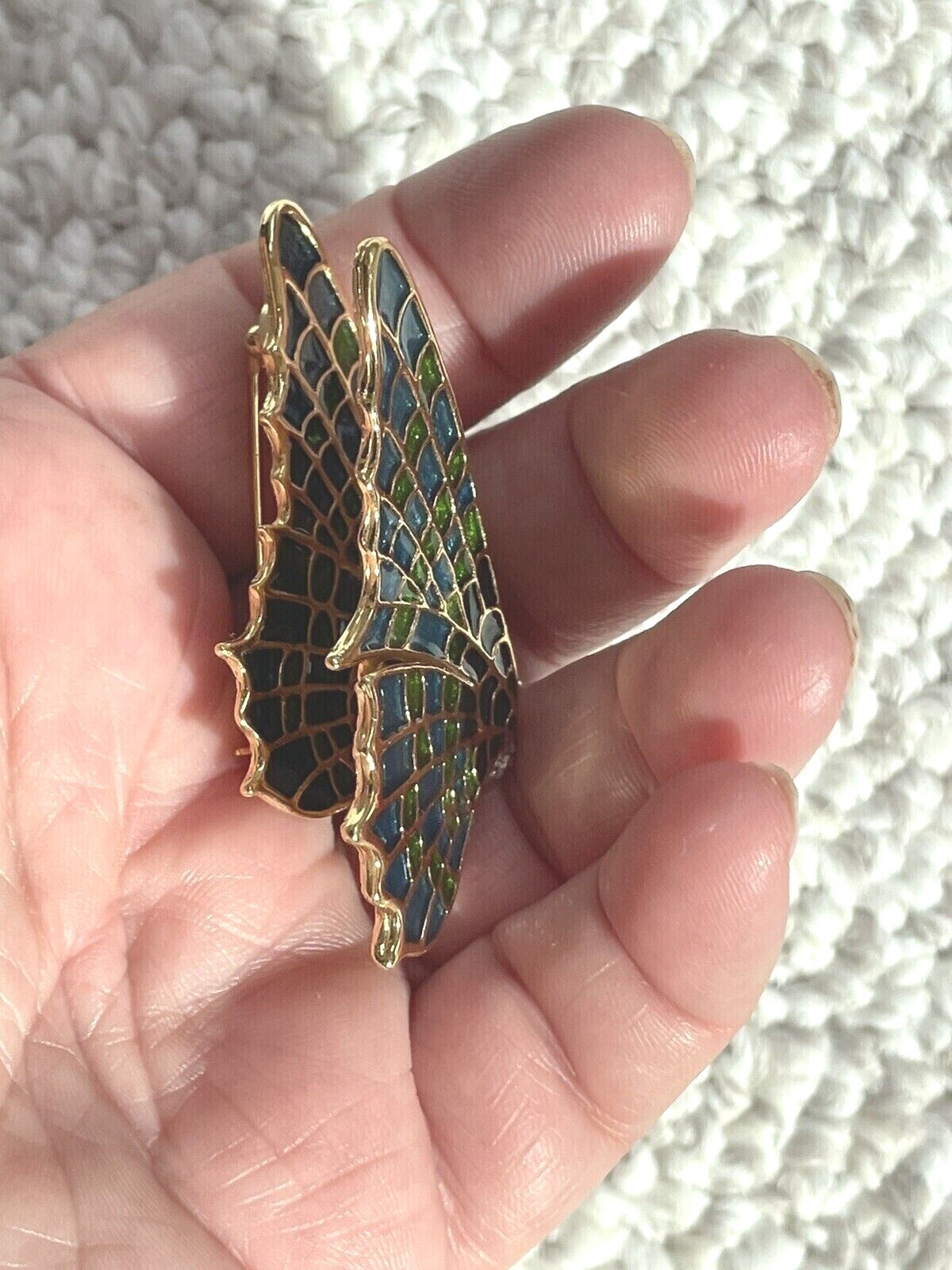 KJL KENNETH JAY LANE SIGNED Gold tone PEACOCK BUTTERFLY BROOCH with Crystals