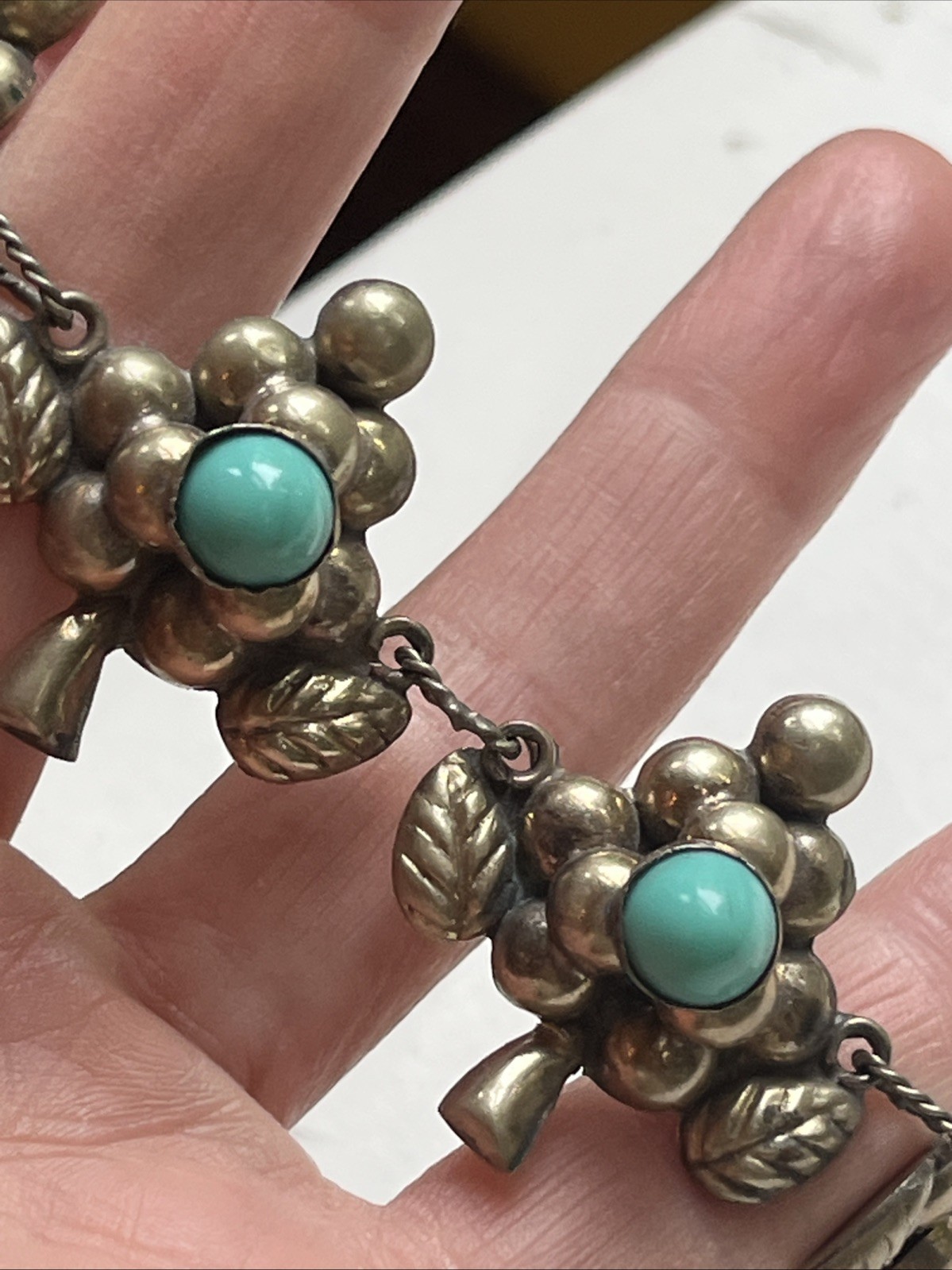 Vintage Mexico Sterling? Turquoise Blue Cabochon 5 Grape Clusters Bracelet 7 “