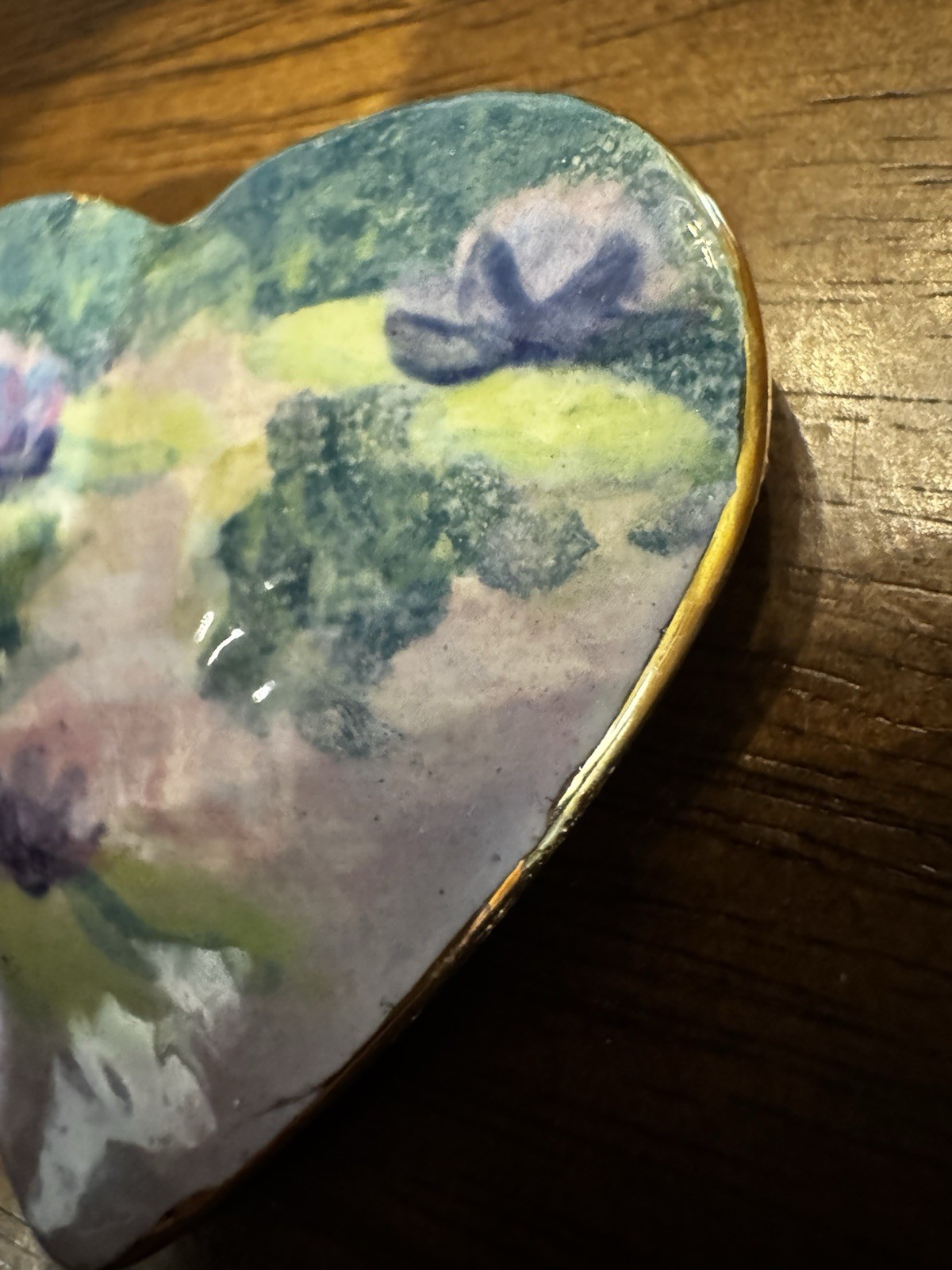 Ceramic Hand Painted Landscape Gold Trim Heart Shaped Brooch Purple Green White