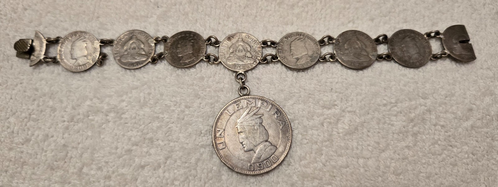 Vintage 900 Silver Coins Bracelet 1932 Lempira, 1932-1958 Centavos 37.44 Grams