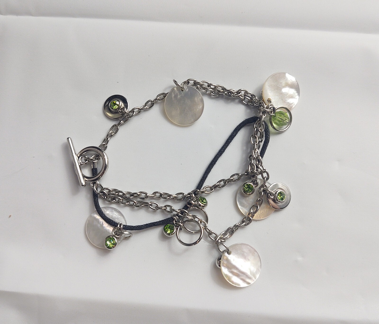 Vintage Jewelry Set Choker Necklace And Bracelet Silver Tone Shells Green Beads