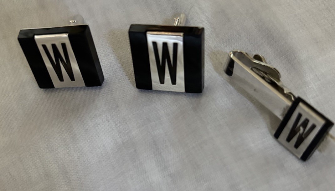 Vintage SWANK Cuff Links Tie Clip “W” Set Initial Silvertone Black Signed