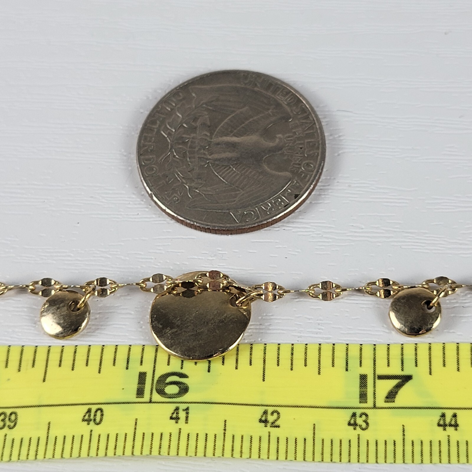 Vintage 18K Gold Plated Circle Charm Station Necklace 16″ Spring Ring Clasp