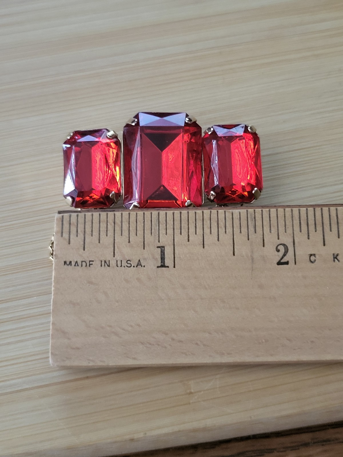 Vtg Faux Red Faceted Rectangle Gem Brooch Gold Tone Chatelaine Regal Statement