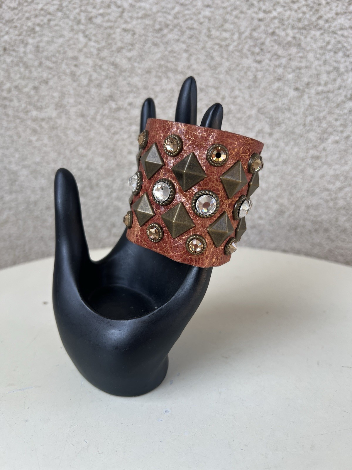 Vtg Cuff Bracelet Leather Rustic Rhinestone Metal S/M Streets Ahead