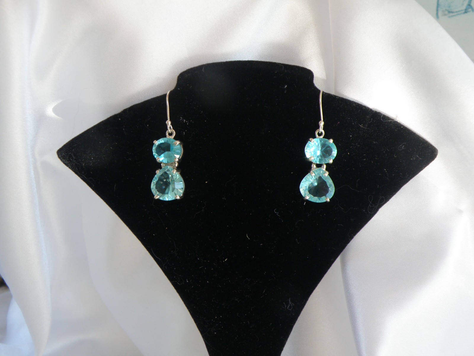 Vintage Sterling Silver 925 Heated Paraiba Blue Apatite Drop Dangle Earrings
