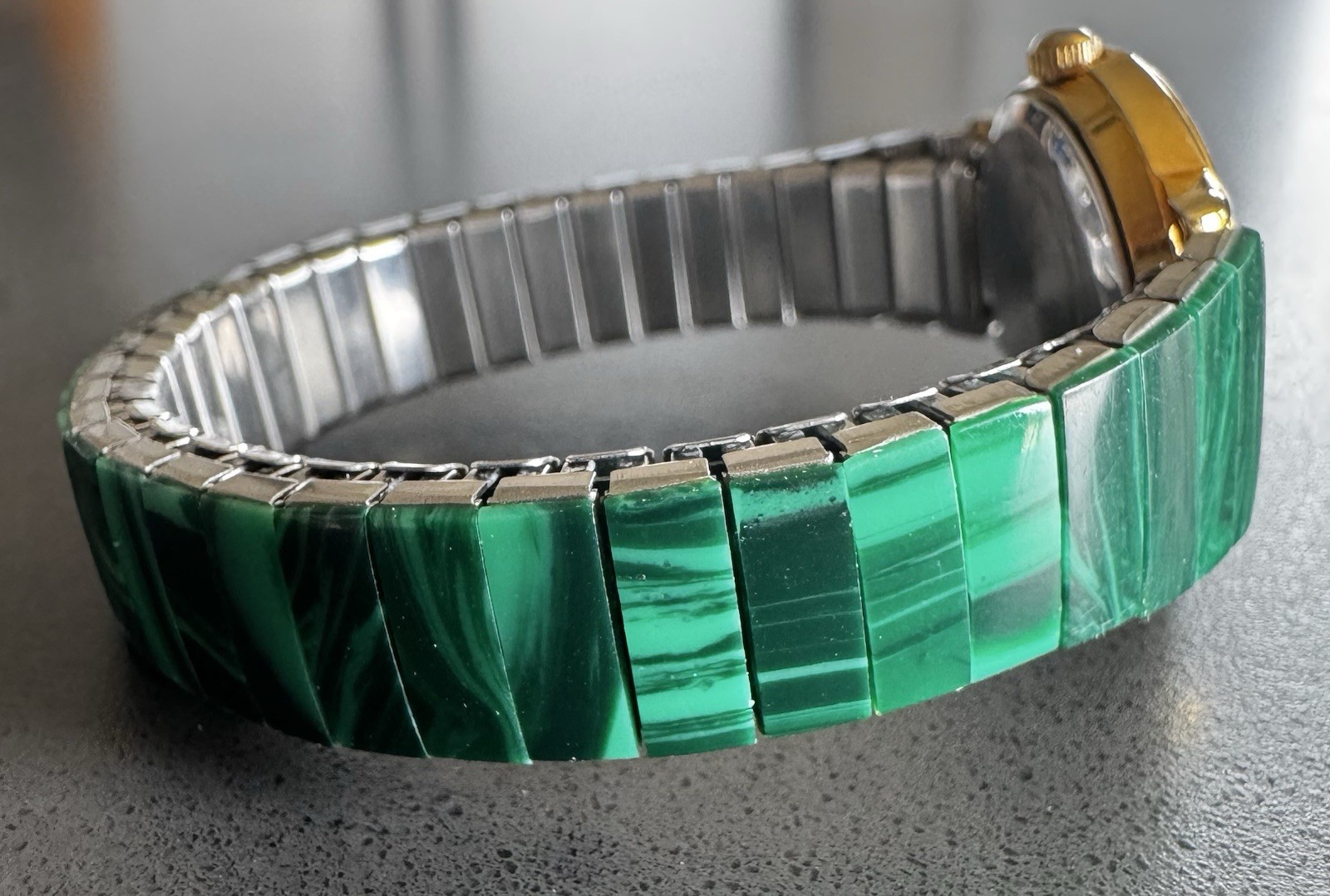 Vintage M. Cassini Women’s Malachite Stretch Band Quartz Watch Size 6”