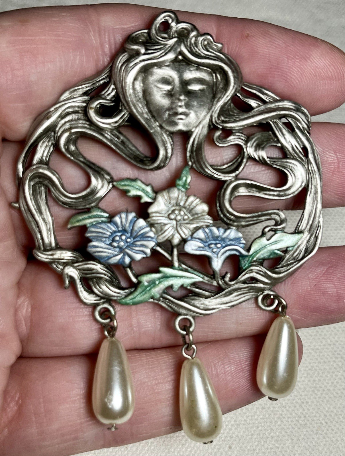 Vintage Signed JJ Jonette Art Nouvea Style Jewelry Brooch Pewter Tone Woman