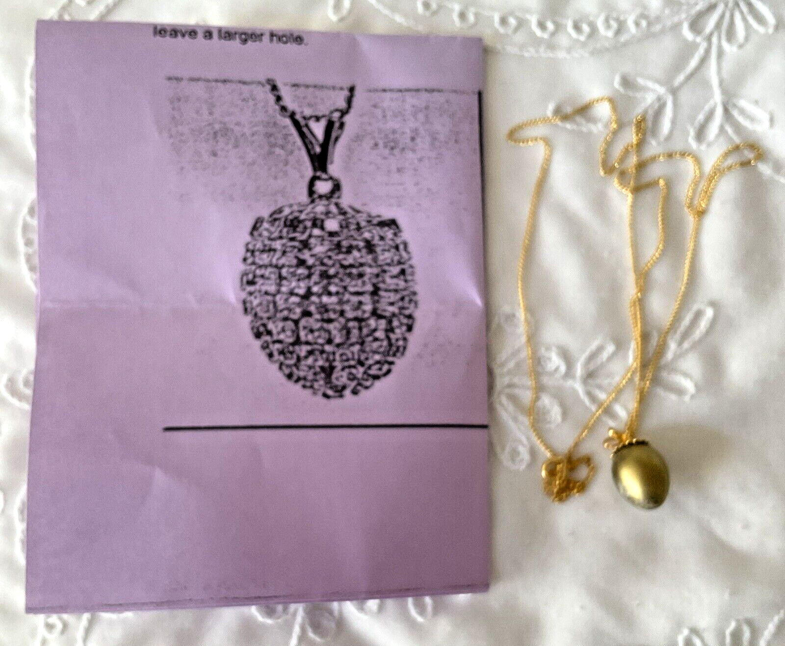 Pendant Kit Finch Painted Gold Egg Amber Crystals Goldtone Chain Instructions