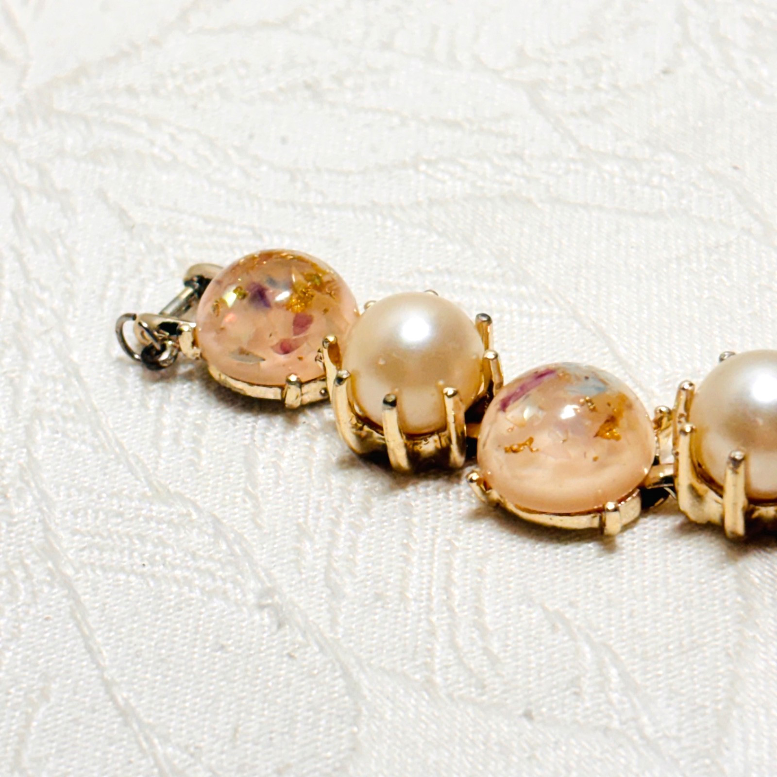 CORO pink confetti Lucite cabochon faux pearl bracelet fold over clasp vintage